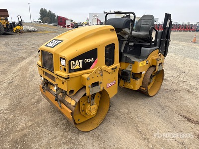 2015 Cat CB24B Tandemwalze