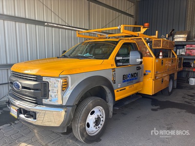 2019 Ford F-550 4x2 Utility Truck