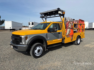 2019 Ford F-550 XL 4x2 Cone Truck
