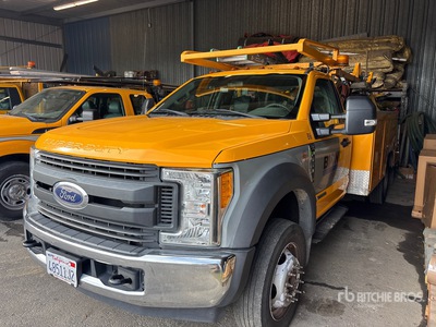 2017 Ford F-550 4x2 Utility Truck