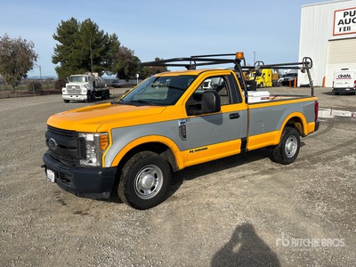 2017 Ford F-250 XL 4x2 Pickup