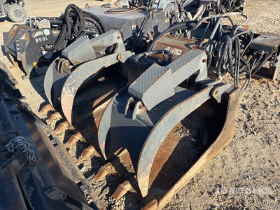 72 in Q/C Skid Steer Grapple Bucket