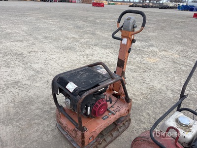 2012 MVH406GH Vibratory Plate Compactor