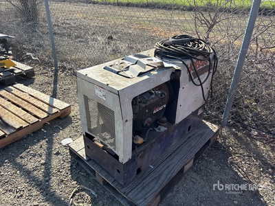 1998 Hobar Champion 16 Engine Driven Welder