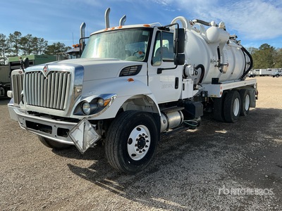 2008 International 7400 6x4 Camion pelleteuse sous vide (Inoperable)