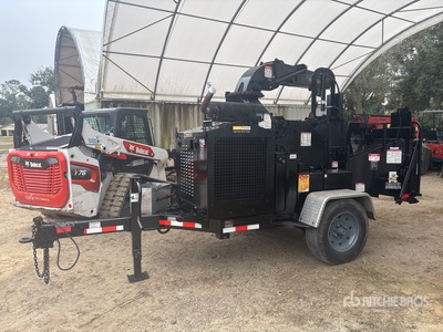 2017 Bandit Intimidator 15XP Déchiqueteuse de bois