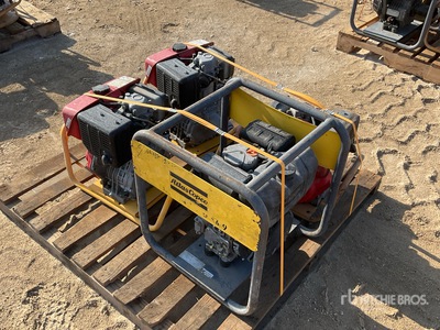 Quantity of (4) Atlas Copco & Robin Wibrator do betonu