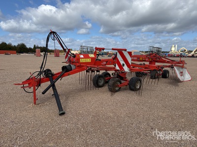 2012 Kuhn GA 6002 Andaineur Hay Rake
