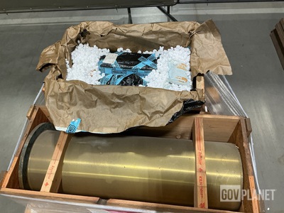 (1) Sleeve Bearing & (1) Cylindrical Roller Bearing