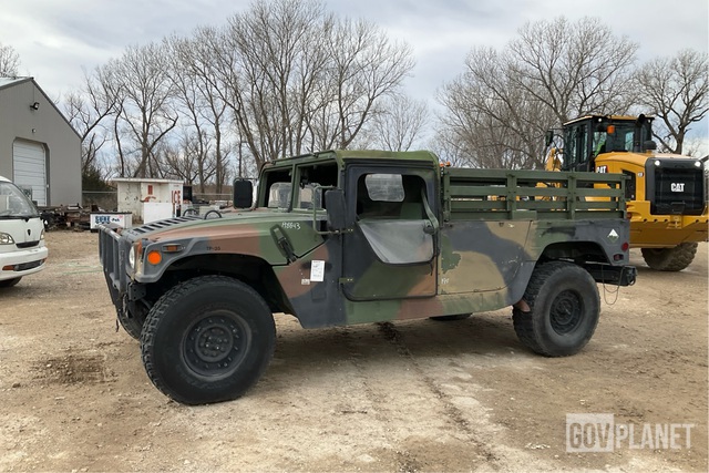2002 AM General M1097A2 HMMWV 2 Door Soft Top w/Truck Body