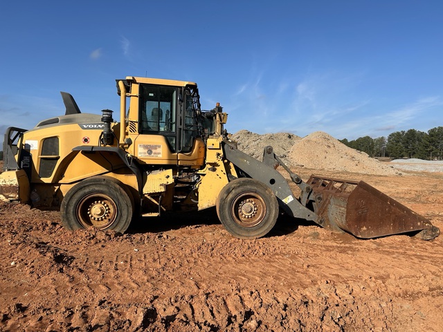 2015 Volvo L70H Wheel Loader 2015 Volvo L70H Wheel Loader