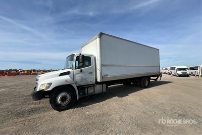 2016 Hino 268 4x2 Van Truck