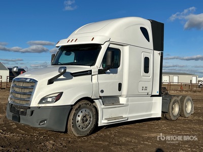2022 Freightliner Cascadia 126 6x4 T/A Sleeper Truck Tractor