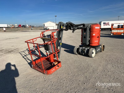 2017 Skyjack SJ30AJE 2WD Electric Articulating Boom Lift