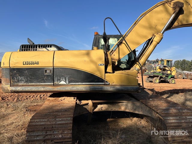 EXCAVADORA 2006 CATERPILLAR 325