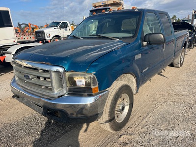 2000 Ford F-350 XLT 4x4 Crew Cab بيك اب