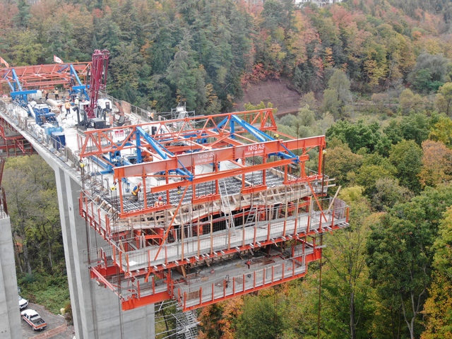 Qty of 4 NRS Bridge Form Traveler