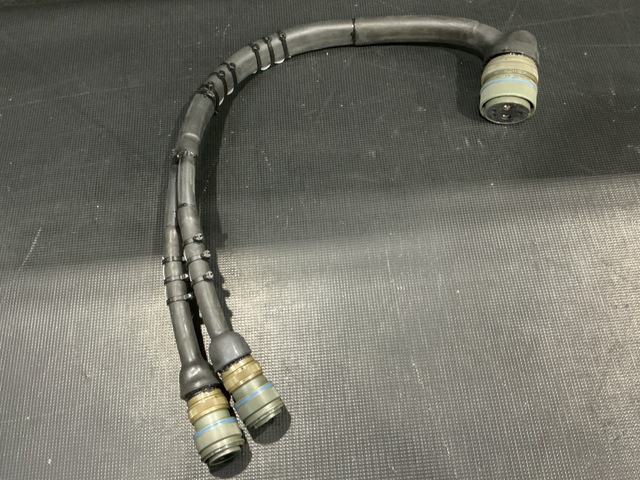 (4) General Dynamics 7565849-031 Cables