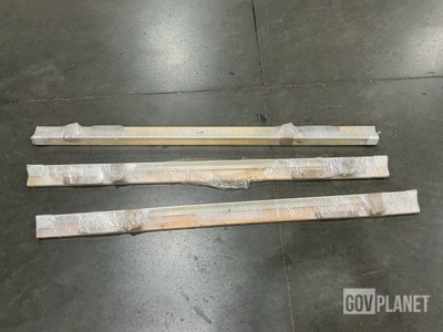 (3) Larkos Packing & Distribution 1932-204 Access Covers