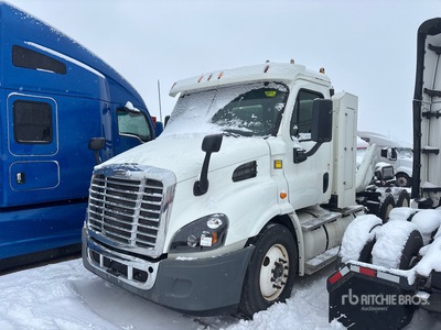 2015 Freightliner Cascadia 113 CNG 6x4 T/A Day Cab Truck Tractor