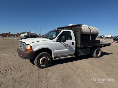1999 Ford F-450 4x2 شاحنة مسطحة