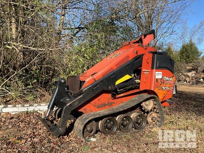 2017 Ditch Witch SK1050 Mini Compact Track Loader (Inoperable)