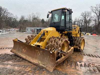 2018 Cat 815K Compactador de suelo