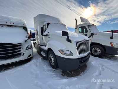 2020 International LT625 6x4 T/A Sleeper Truck Tractor