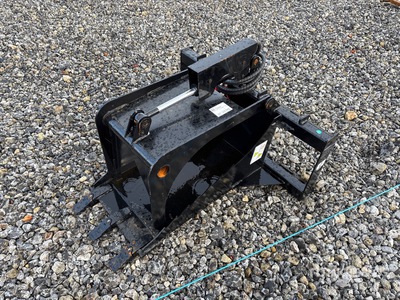 2025 GIYI GY-SGB20 スキッドステアローダー用 スタンプバケット (Unused)