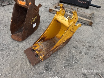 John Deere 12 in Q/C Digging エクスカベーター用バケット