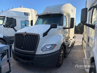 2024 International LT625 6x4 トラックトラクター（T/A）