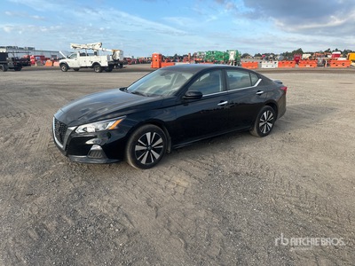 2021 Nissan Altima SV AWD Automobile