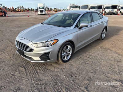 2018 Ford Fusion SE Electric Automobile