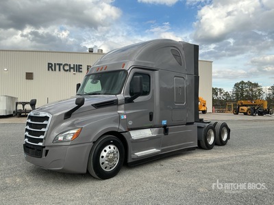 2020 Freightliner Cascadia 126 6x4 T/A Sleeper Truck Tractor