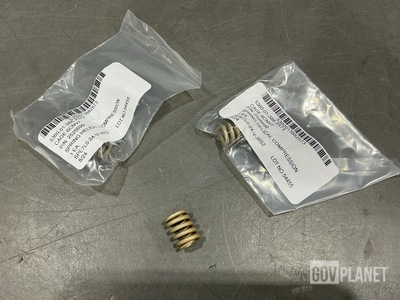 (187) Spring Industries 2526699 Compression Helical Springs
