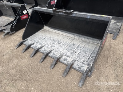 Teran BKT26260 60 in 0.46 cyd Skid Steer Bucket - Fits Cat 226/299 (Unused)