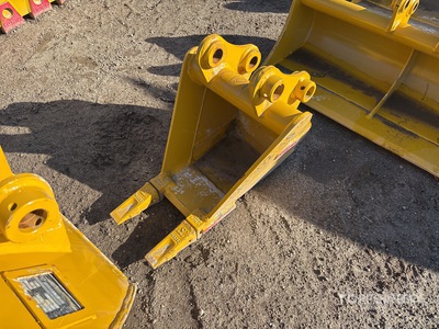 Teran BKT30216TRAPEZ 16 in V-Ditching Excavator Bucket - Fits Cat 302 (Unused)