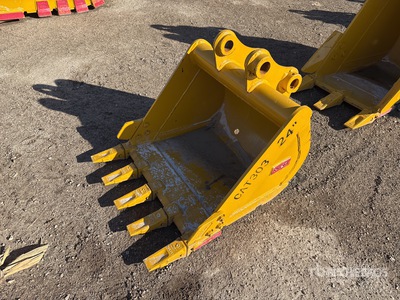 Teran BKT30324 24 in Digging Excavator Bucket - Fits Cat 303 (Unused)