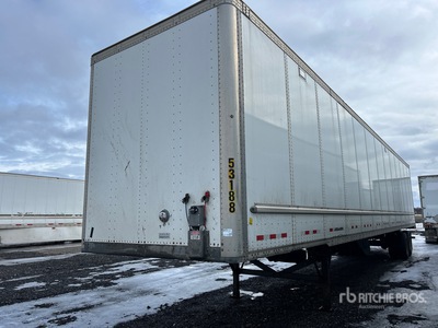 2015 Vanguard 53 ft x 102 in T/A Van Trailer