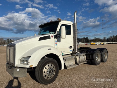 2018 Kenworth T880 6x4 T/A Day Cab Truck Tractor