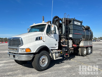 GUZZLER on 2009 Sterling L9500 6x4 ハイドロバキュームトラック