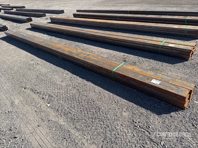 Quantity of (8) 2025 Kit Containers 20 ft 2 in x 6 in O.D. Rectangle الأنابيب