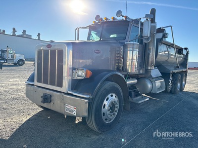 2012 Peterbilt 367 8x4 Tri/A-kiepwagen