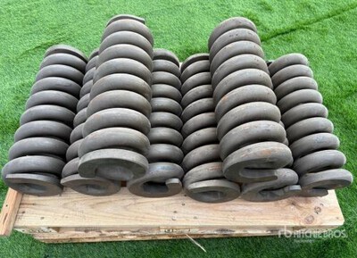 Quantity of (8) Part Number 226-1340 Spring (Unused) - Fits D6R