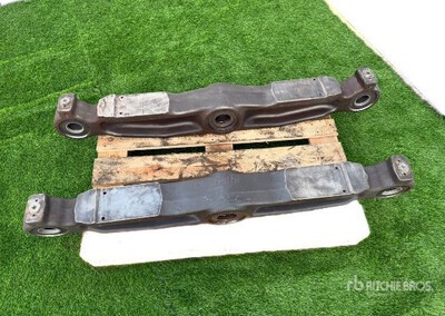 Quantity of (2) Part Number 268-9086 Equalizer Bars (Unused) - Fits D7R