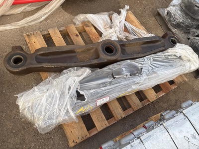 Quantity of (2) Part Number 268-9086 Equalizer Bars (Unused) - Fits D7R