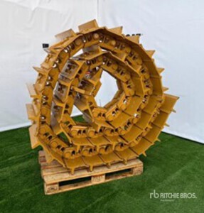 Quantity of (2) Part Number 246-5756 Track GP (Unused) - Fits D6M/D6N