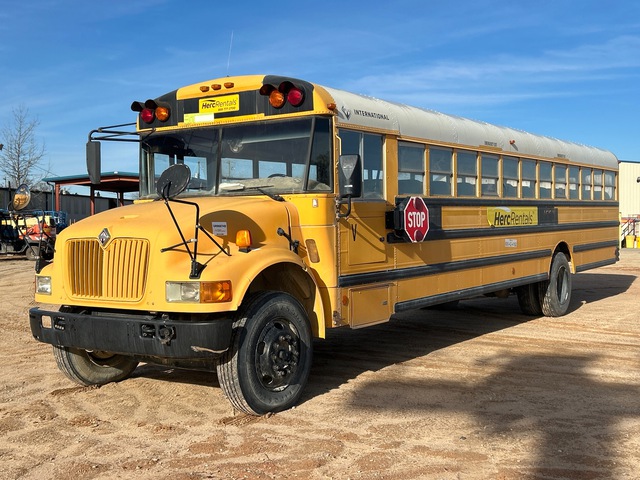 2002 International 3000 4x2 48-Seat School Bus