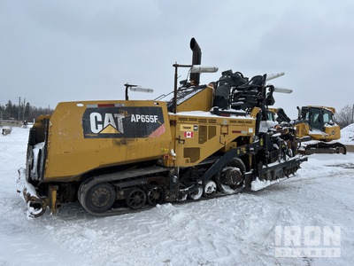 2015 Cat 655F Asphalt Paver