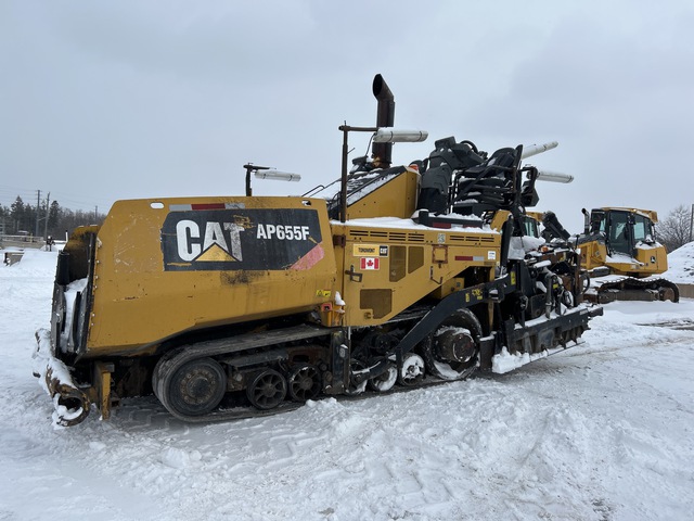 2015 Cat 655F Asphalt Paver
